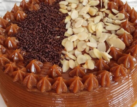 Receta tradicional de Torta con Almendras del Beni (1)