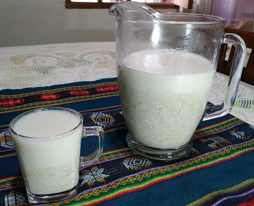 Receta-de-refrescante-bebida-tipica-boliviana-Somo-e1646491133746